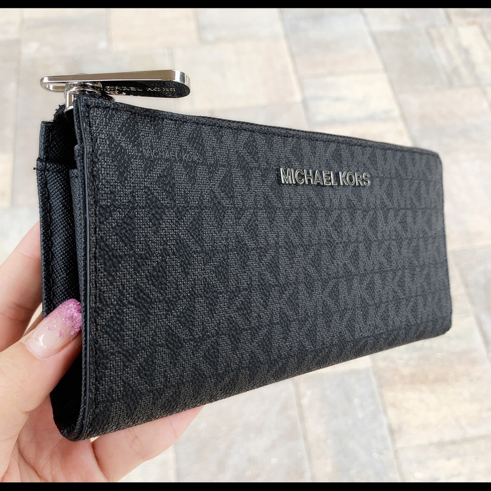 Gaby’sBags👜💕-NWT Michel Kors Large Wallet Black - Picture 2 of 4